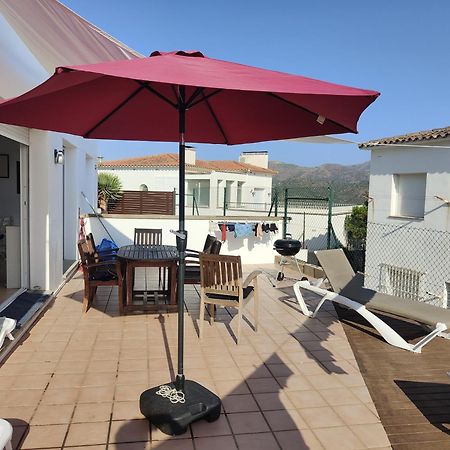 Costa Brava Apartment With Stunning Sea View Llança Eksteriør billede